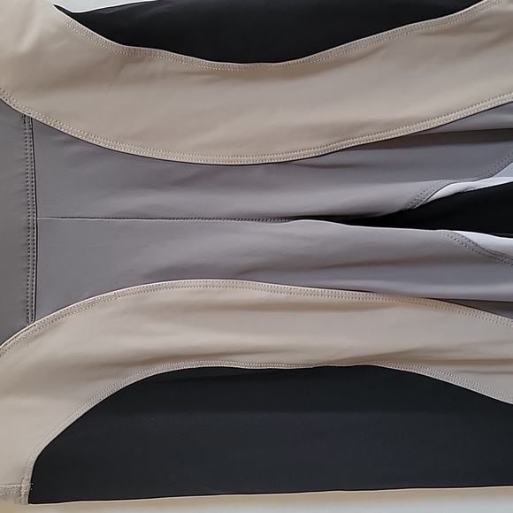 No Ka'Oi Aero Geo Leggings Tights 00 XXS - Picture 2 of 4